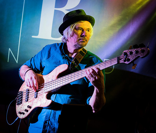 9pl (Jon Petter Marthinsen) - Bassisten